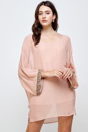 Batwing Sleeve Shift Dress – Effortless Flow and Elegance